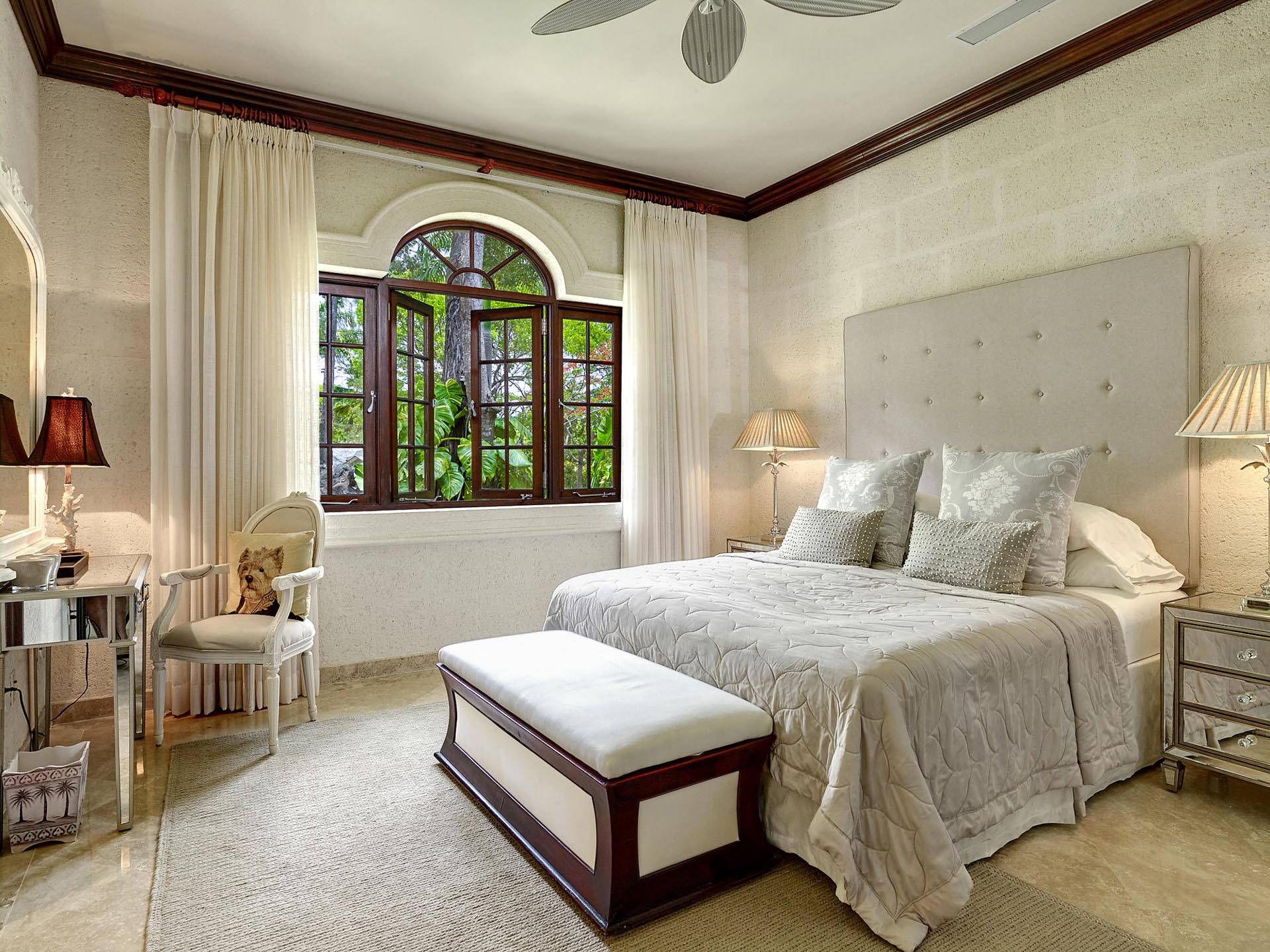 monkey-business-porters-place-10